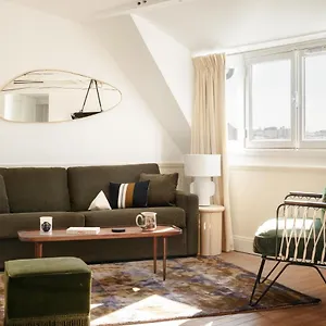 https://my-maison-in-louvre.fr-paris.fr