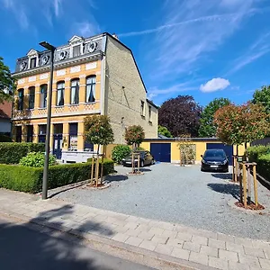  Apartment On Our Way To Antwerp, First Stop Belgien